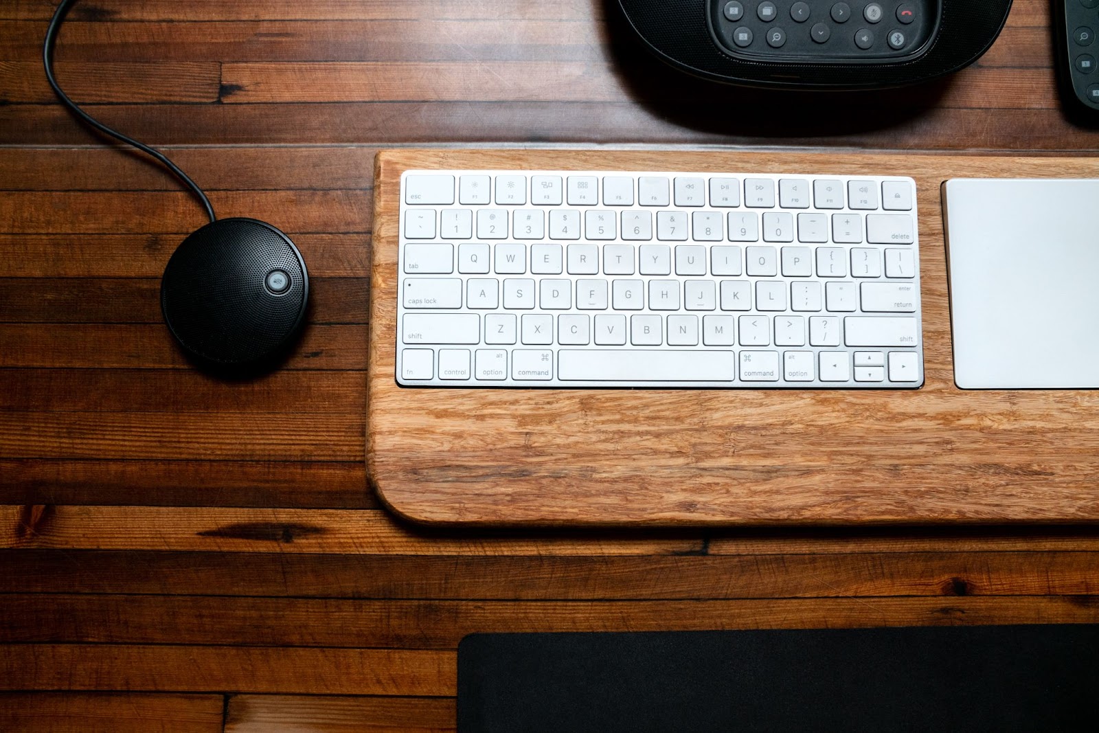 Get the Best Wireless Keyboard – A Helpful Buying Guide